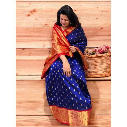 Pure Kanjivaram Silk Saree – Royal Blue Zari Woven